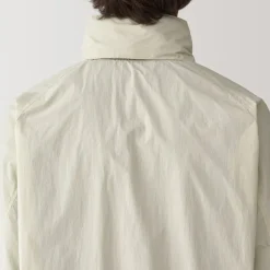 Online Men's Water Repellent Nylon Packable Windbreaker Pocketable Jackets