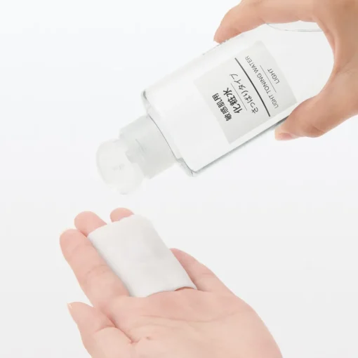 Hot Sensitive Skin Toning Water - Light Moisture - 6.8 fl oz Toning