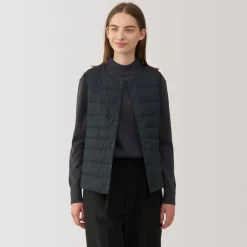 Hot Women's Lightweight Down Collarless Vest Women Lightweight Down Jackets & Vests