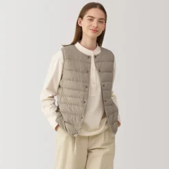 Hot Women's Lightweight Down Collarless Vest Women Lightweight Down Jackets & Vests