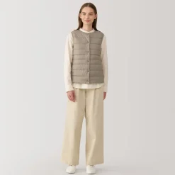 Hot Women's Lightweight Down Collarless Vest Women Lightweight Down Jackets & Vests